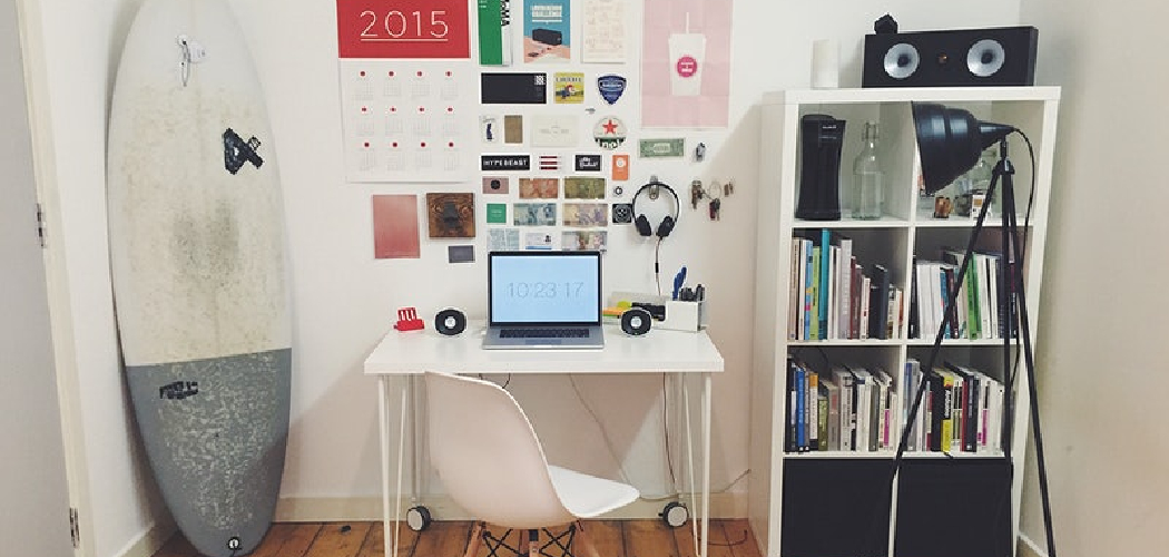 How to Personalize Your Desk at Work