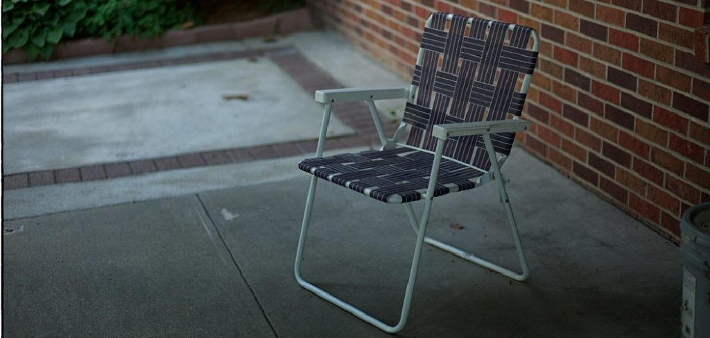 How to Re Web a Lawn Chair