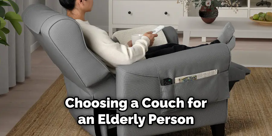 Choosing a Couch for an Elderly Person
