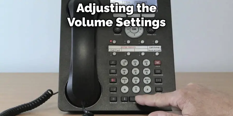 Adjusting the Volume Settings