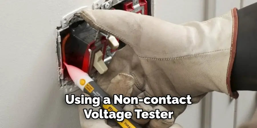 Using a Non-contact Voltage Tester