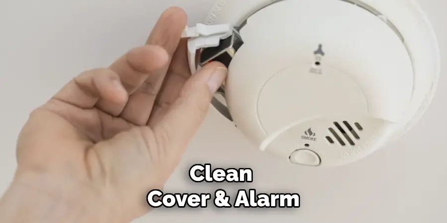 Clean Cover & Alarm