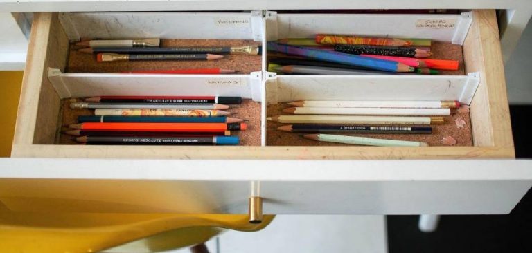 How to Organise Desk Drawers